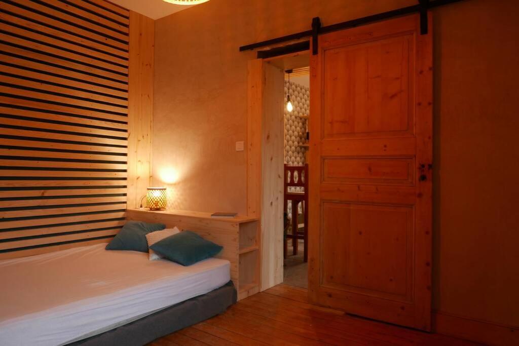 Joli Appartement Confortable Renove Style Cosy Saint-Martin-de-la-Porte Eksteriør bilde