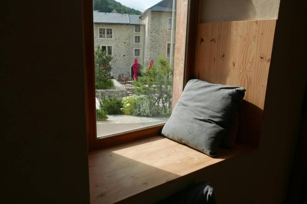 Joli Appartement Confortable Renove Style Cosy Saint-Martin-de-la-Porte Eksteriør bilde
